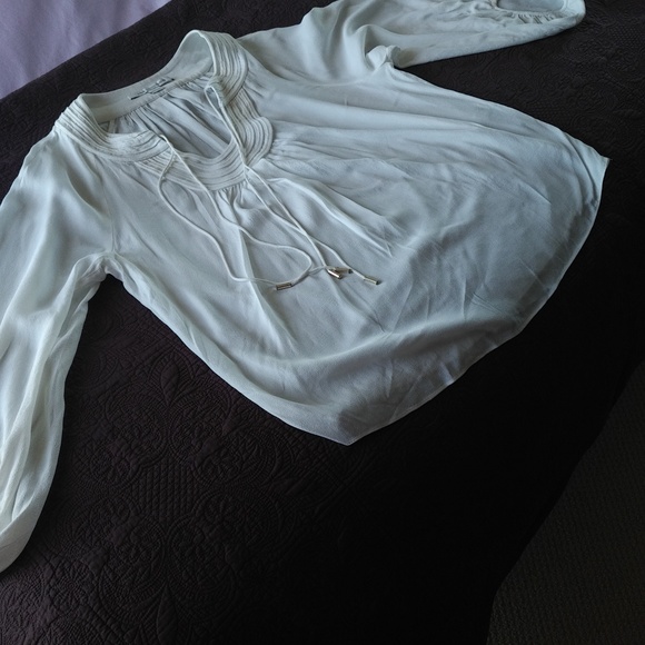 Diane von Furstenberg white blouse - size 12 - vintage - Picture 7 of 7